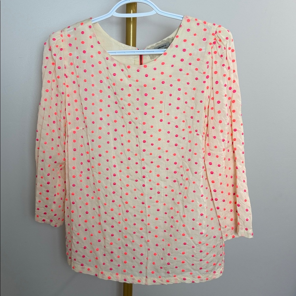 ISATO NEON EMBROIDERY TOP - PTP 18